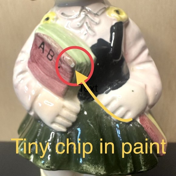 Ceramic Vintage Artmark Girl Made In Japan Hand Painted 8” Tiny Chip On Book - Picture 6 of 11